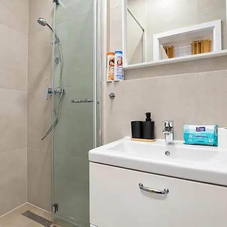 Ag Center For Two With Self Check In Apartmán Bratislava